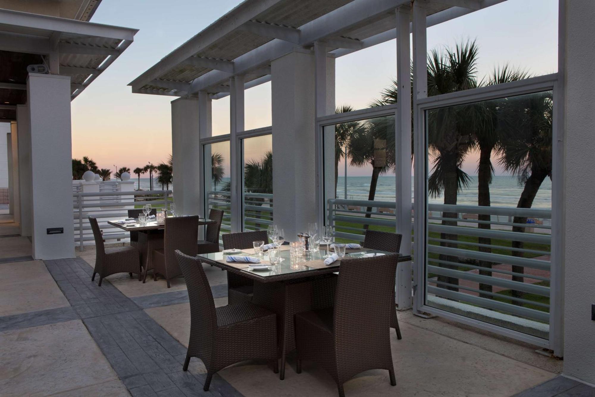 Hilton Daytona Beach Resort Exteriör bild